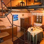 Otel Dei Mai Intees