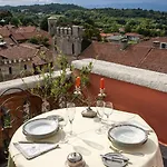 Dei Mai Intees Otel 4*