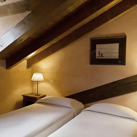 Dei Mai Intees Hotel 4*