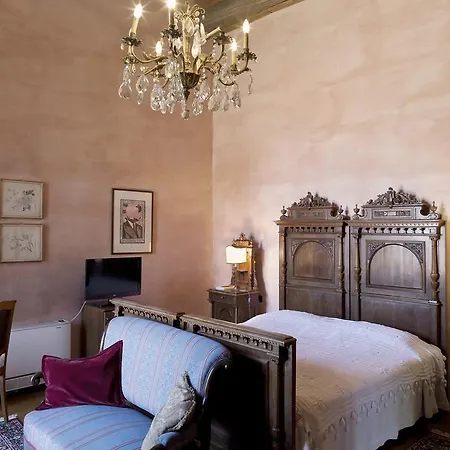 Hotel Dei Mai Intees Azzate