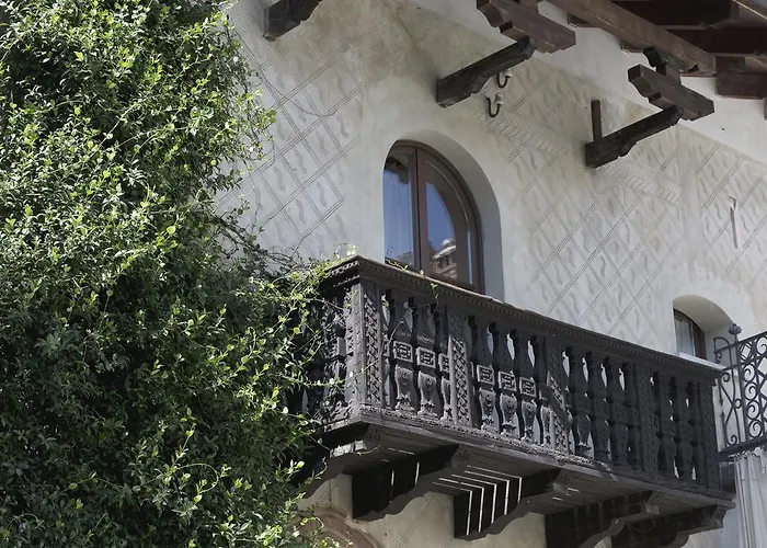 Dei Mai Intees Azzate