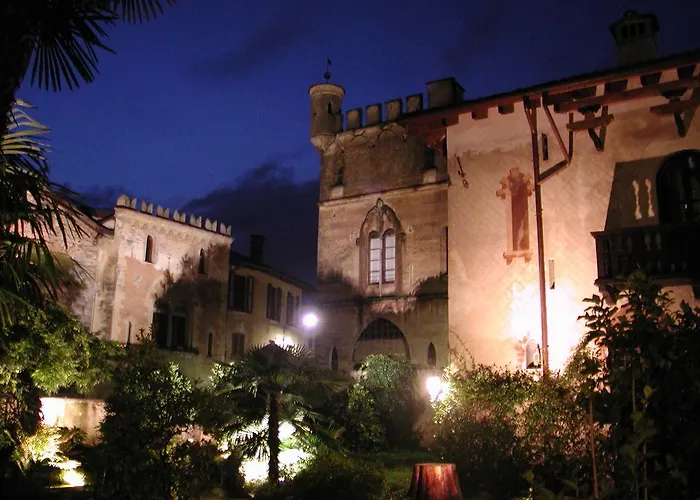 Dei Mai Intees Hotel Azzate